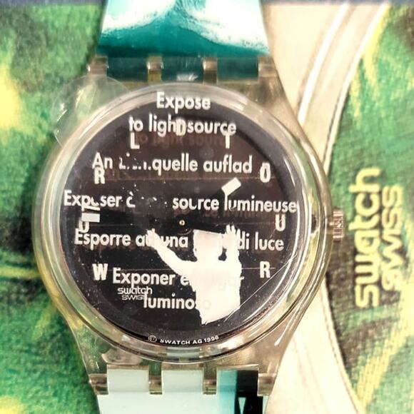 Swatch WORLD SOLAR SWITZERLAND SRK104C 1997 Solar operated Swiss Quartz Watch - Picture 1 of 9